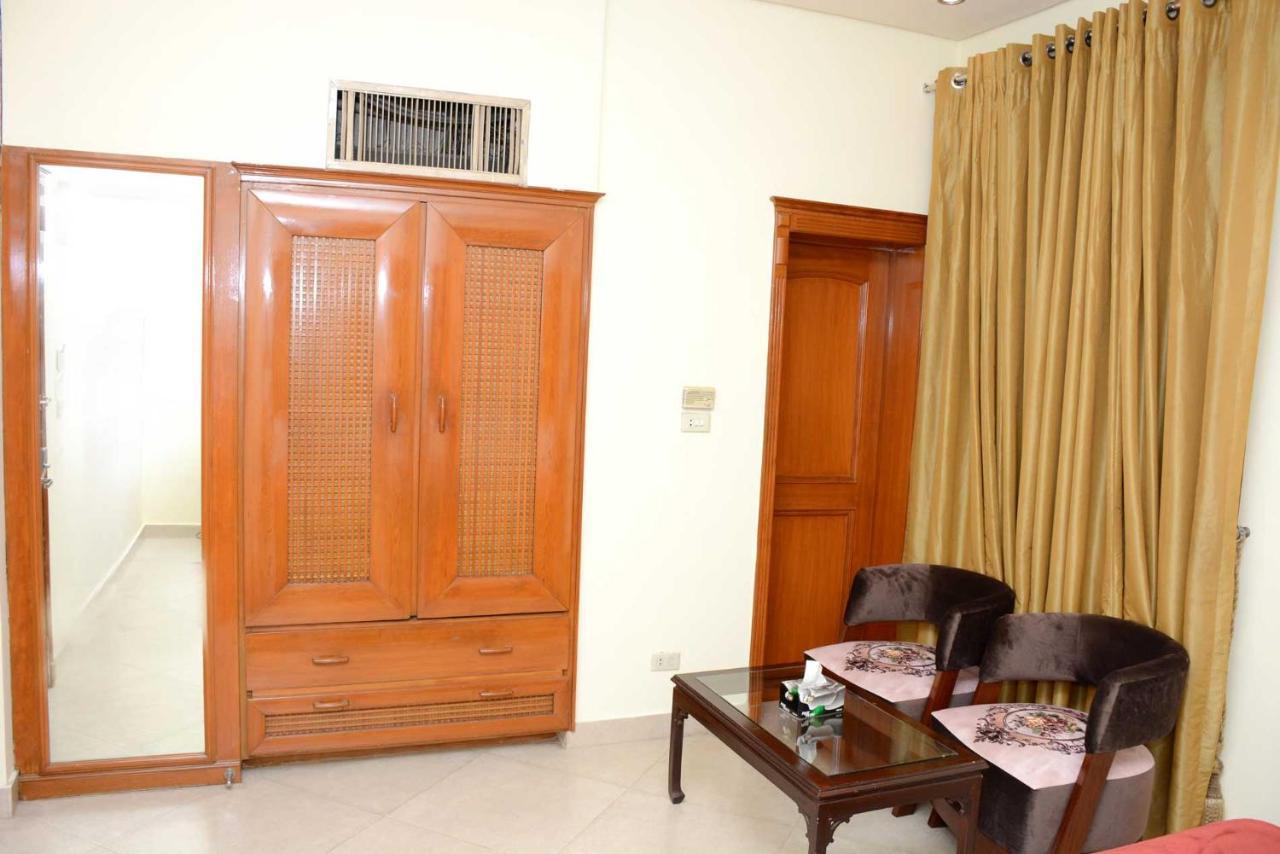 Regency Inn Hotel Lahore Extérieur photo