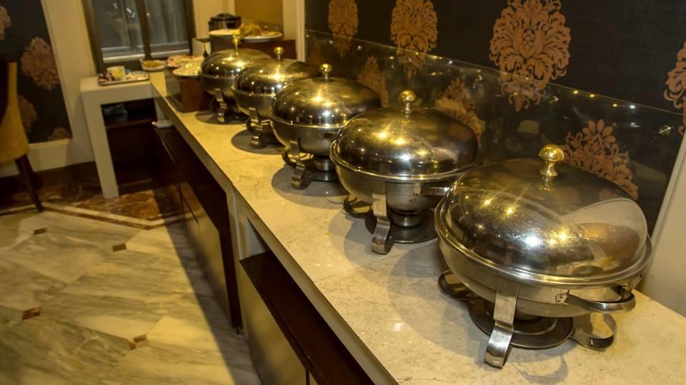 Regency Inn Hotel Lahore Extérieur photo
