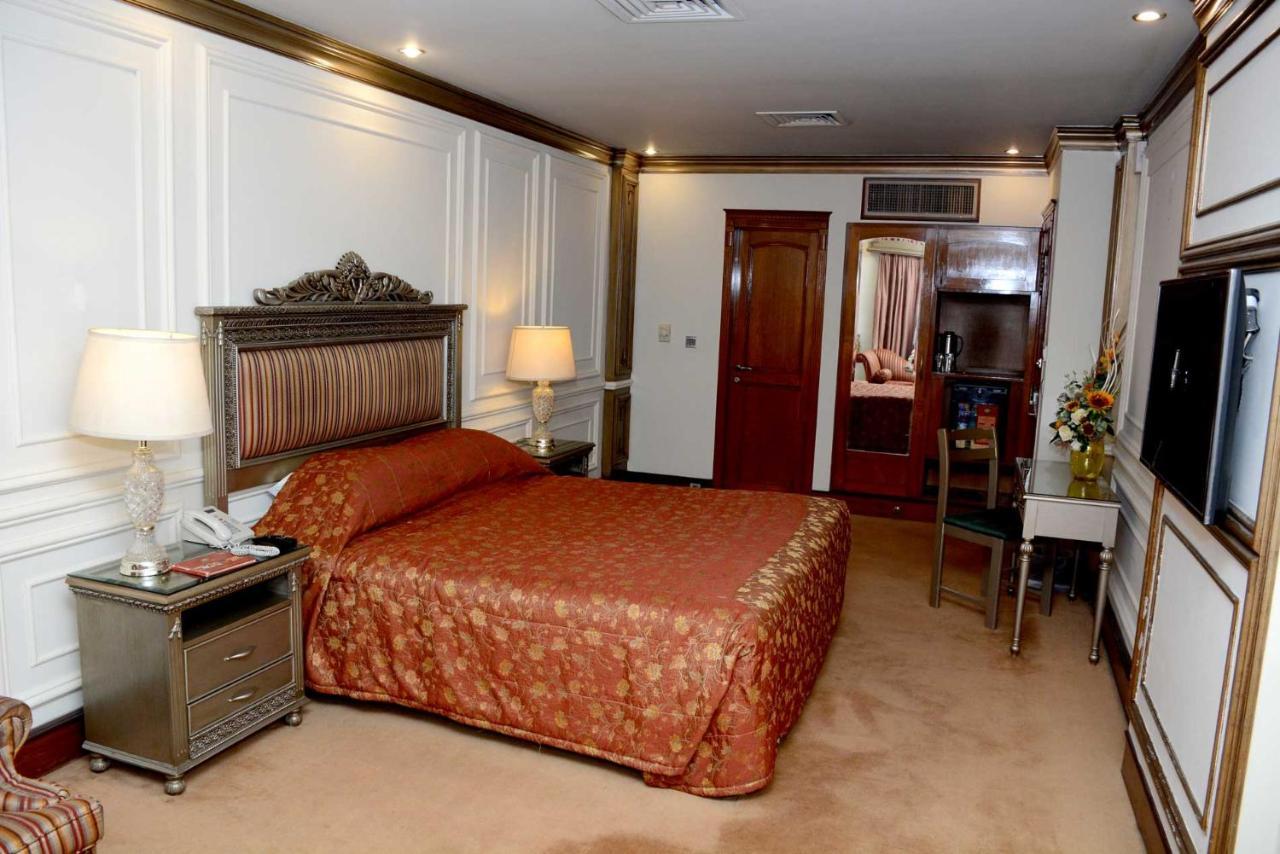 Regency Inn Hotel Lahore Extérieur photo
