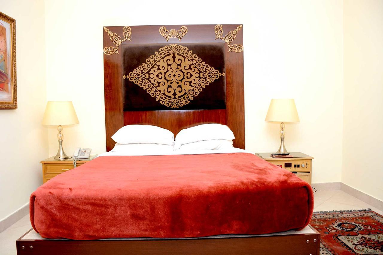 Regency Inn Hotel Lahore Extérieur photo